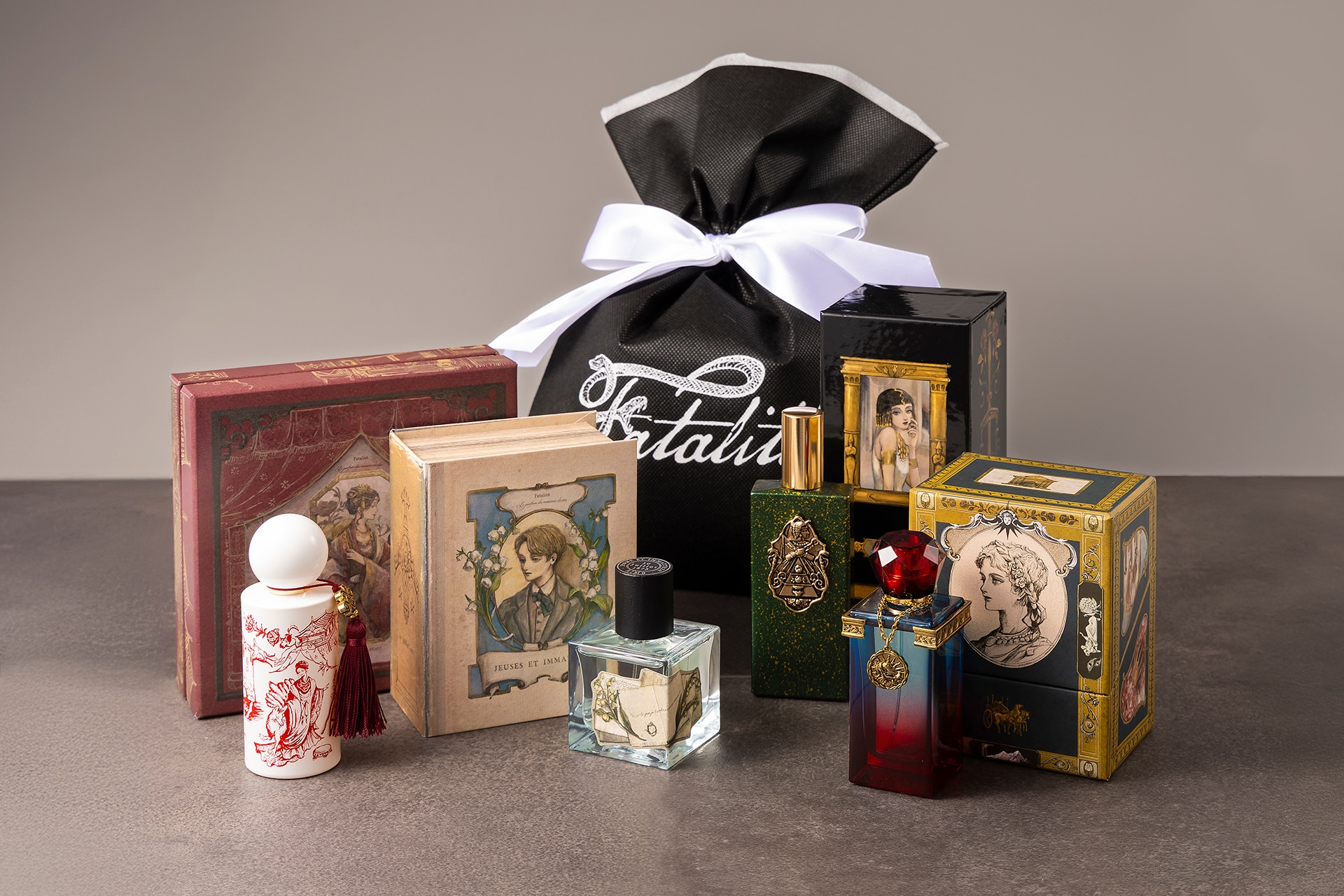 ギフトラッピング - LUZ-Store（ルズストア）香水のオンライン販売