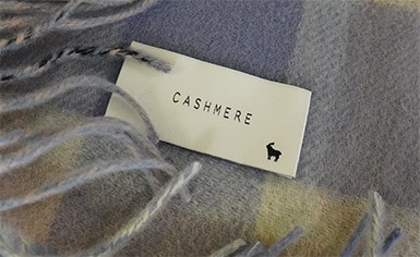 カシミヤ水色素材アップ