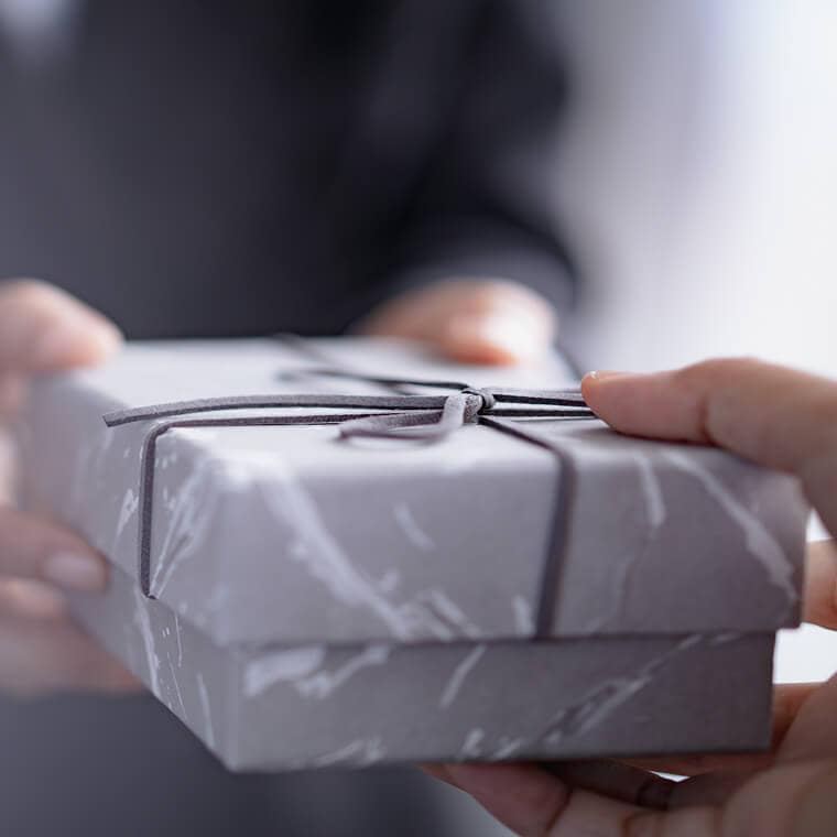 職員様・社員様への永年勤続の記念品や慰労品として