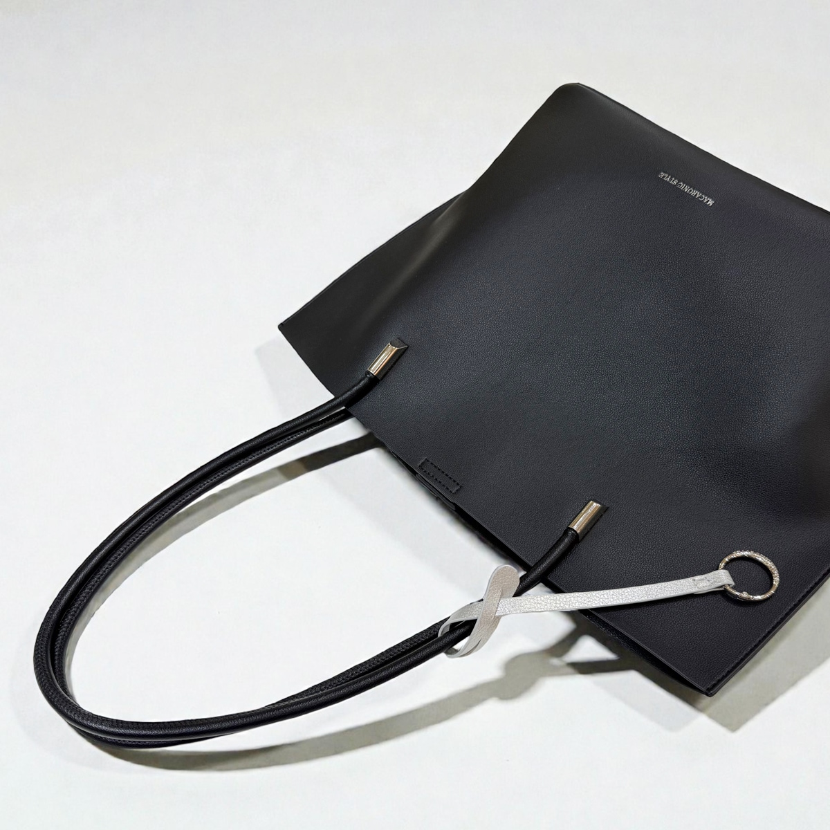 maco様 プレイムミドルトート スマホショルダー付き(40405) : 商品詳細