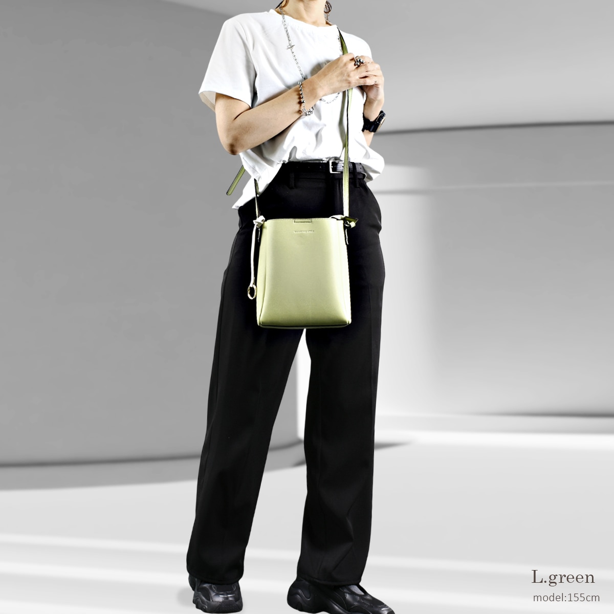 プレイム三層縦型ショルダー(40483) : 商品詳細 - MACARONIC STYLE