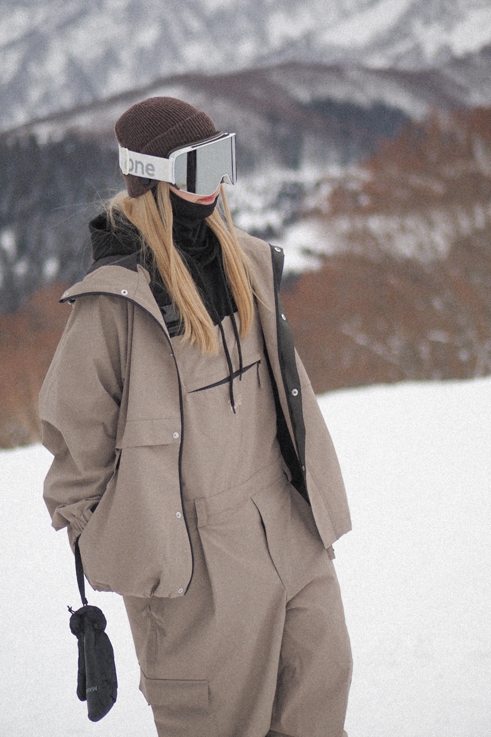 LOOK 06