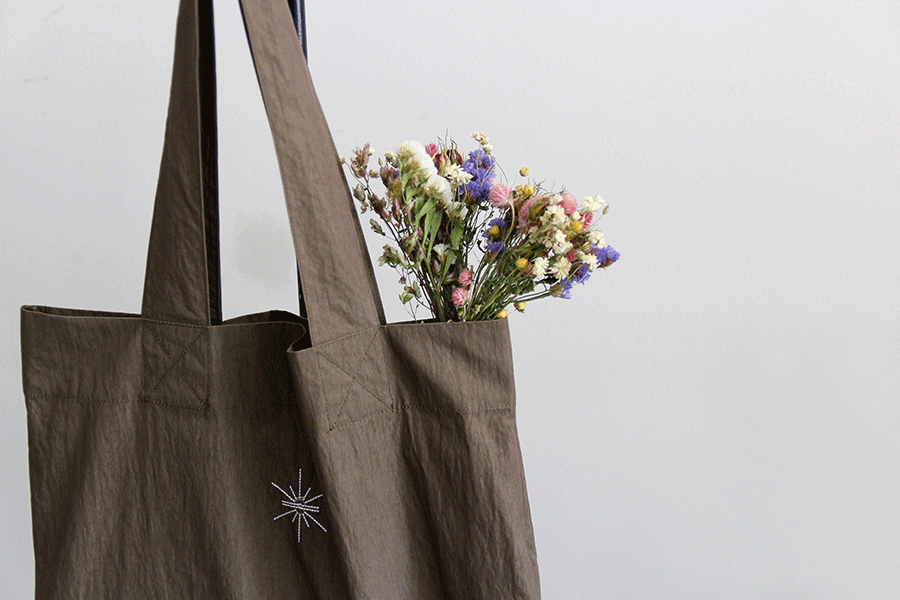 60/40 Flower Tote Bag(フラワートートバッグ)／karin(カリン)