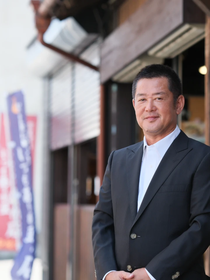 徳永製菓株式会社 代表取締役 上迫 豊