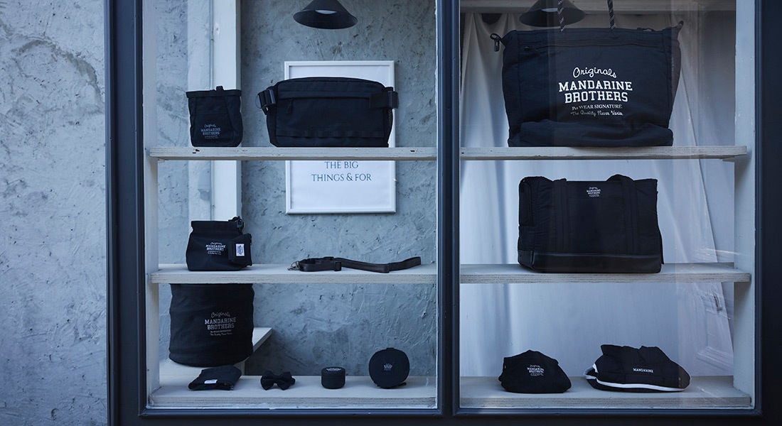 ブラックシリーズトップ