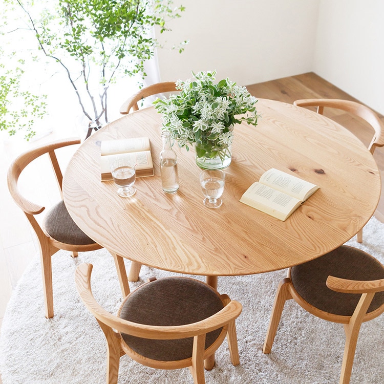 Agile アジレ 丸テーブル ダイニングテーブル オーク材 無垢 円形 105 119 133 上質な家具 インテリアの通販 大阪マルキン家具