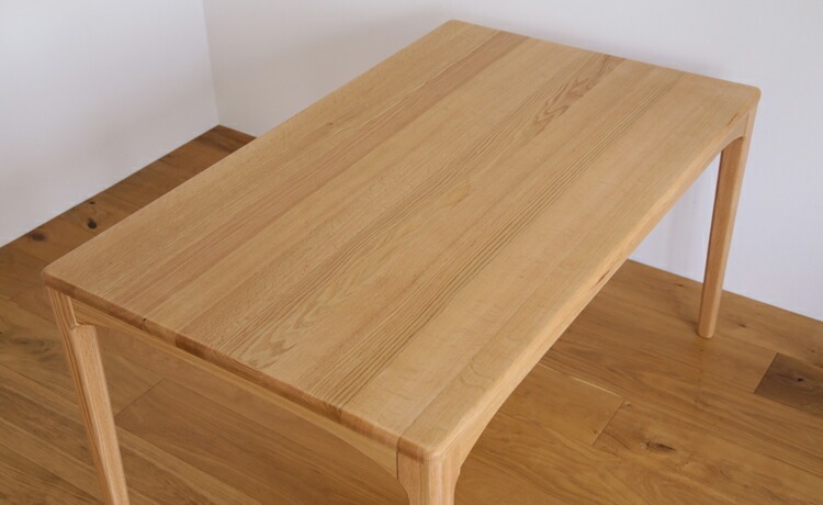 ノース ダイニングテーブル 無垢材 幅130-200cm 高さ72cm 4人～6人用 
