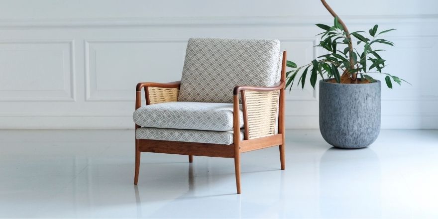 マルニ木工 「ショパン」ラウンジチェア（籐 × Niko ジオメトリック柄ファブリック） [MF-075] モダンと温もりが美しく調和するラウンジチェア。