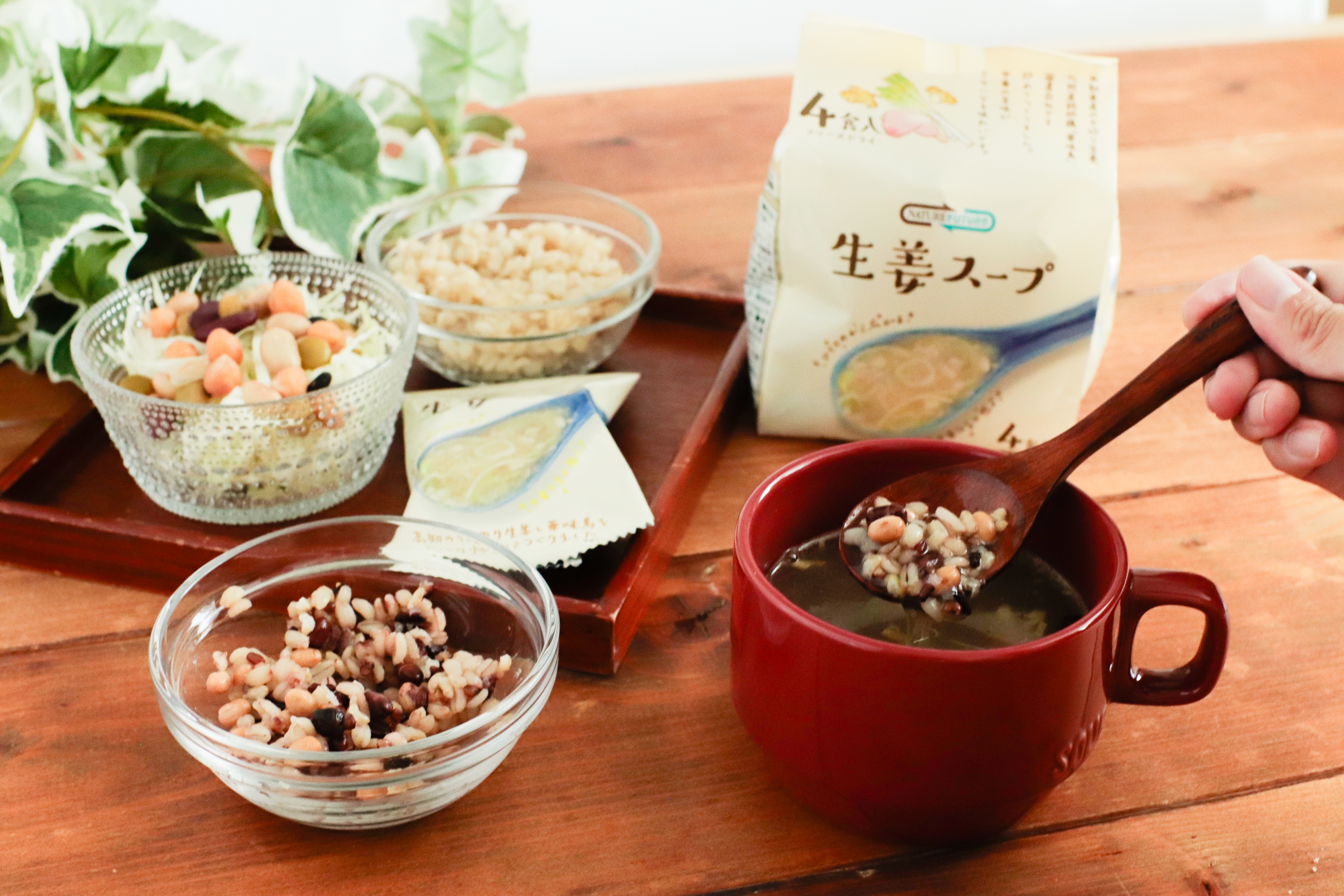 グラノーラフルーツもり