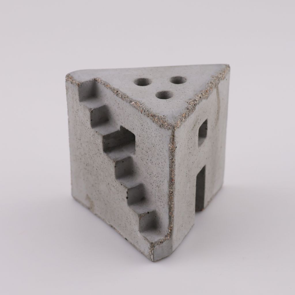 �����ȥ����ĥ������ ��̩���� Cement Dart Stand