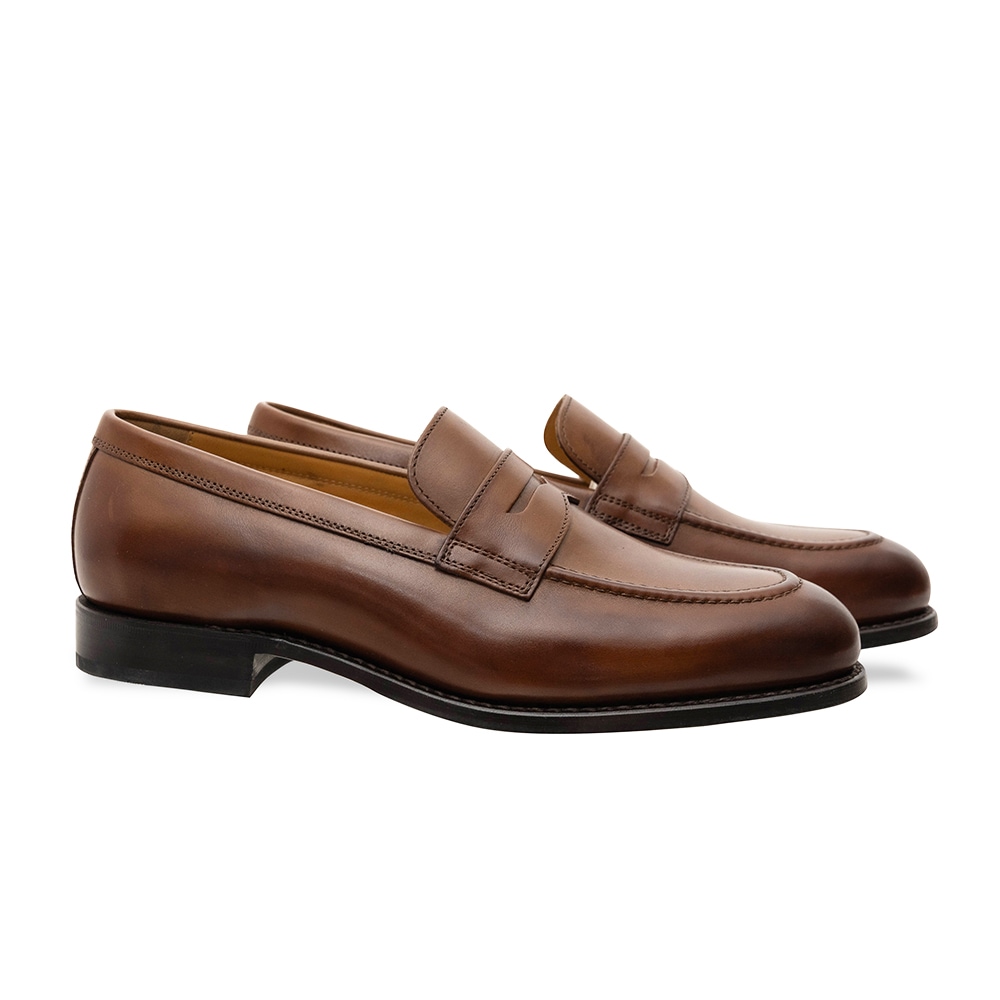 メンズ革靴ローファーコニャック