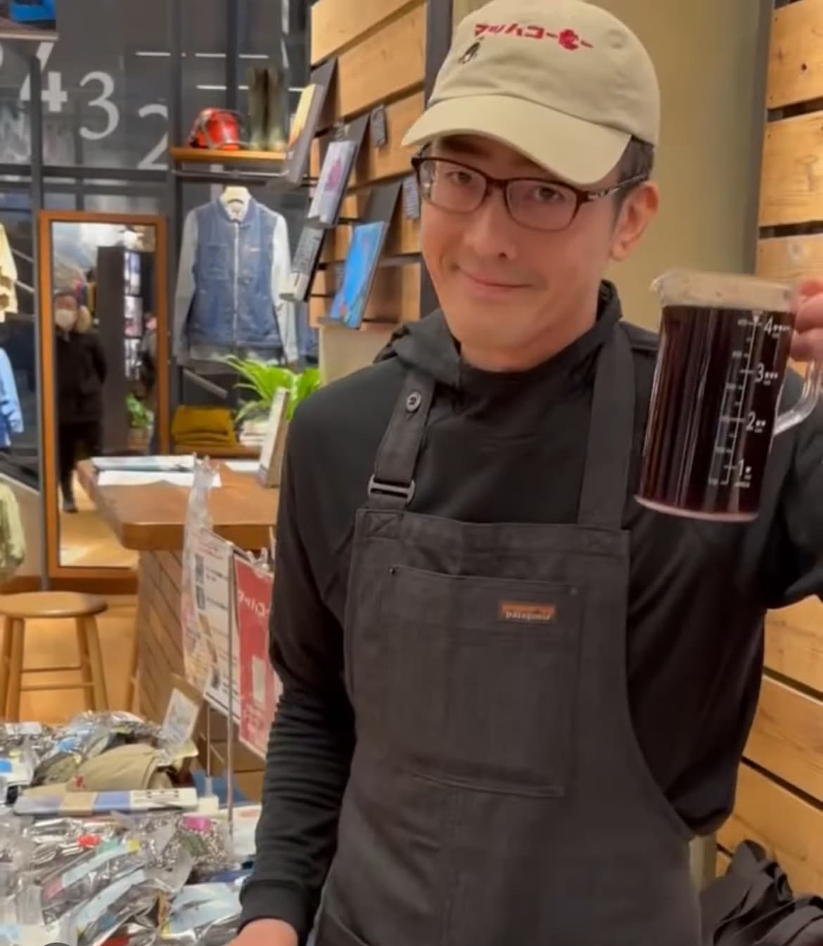 マッハコーヒーのマスター