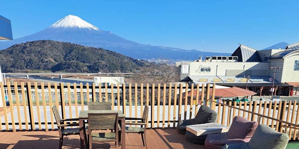 BISTRO DES AMIS 富士川SA上り線店 富士山の見えるテラス