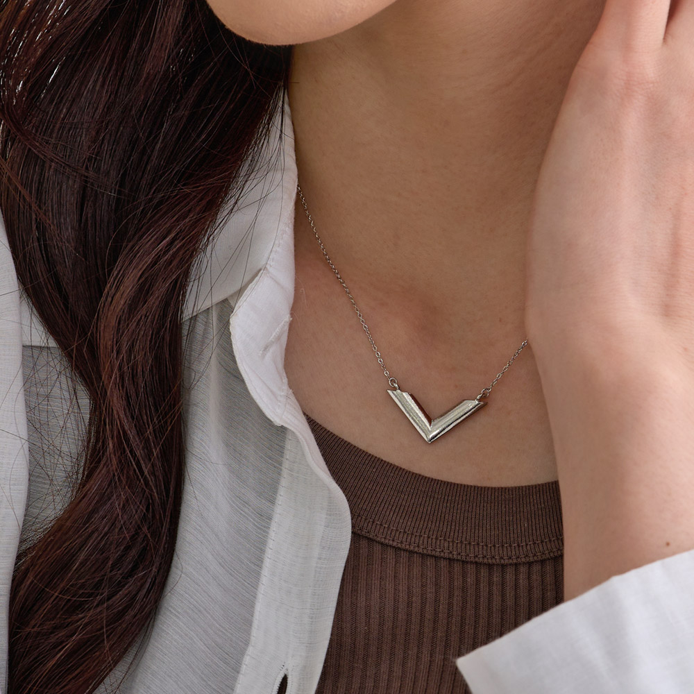 BIGHAND ネックレス　メタル 2025年最新】big hand シルバーの人気アイテム - メルカリ