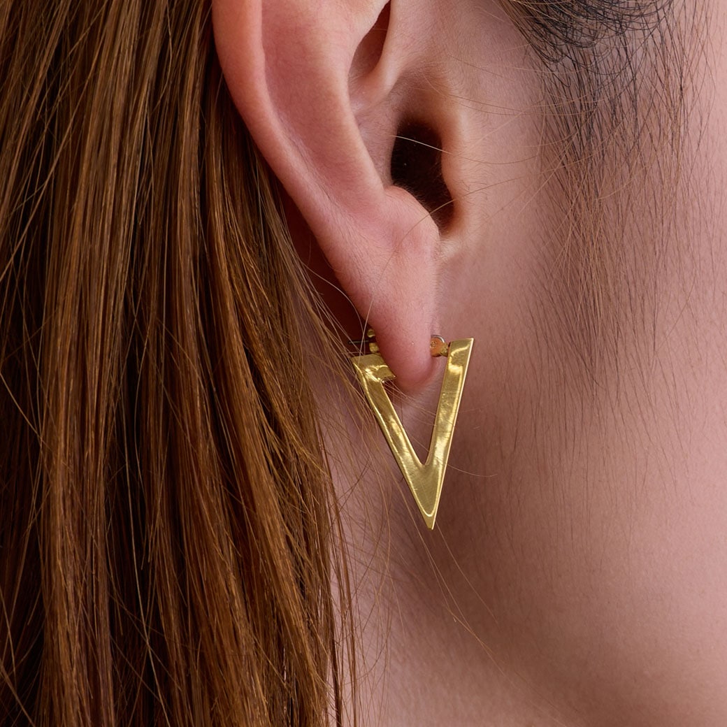 日本製 地金ピアス V字フォルムピアス キャッチレス 金属