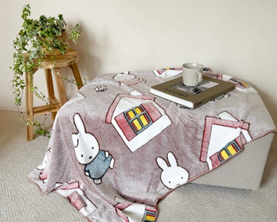 ミッフィー こたつ Dick Bruna こたつ掛け布団 190×190cm miffy (ミッフィー)・Dick Bruna キャラクターグッズの通販専門店