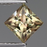 【大特価お得】高貴！！トルマリン　2.91ct 脇ダイヤモンド　0.5ct pt900 約5.8g トルマリン