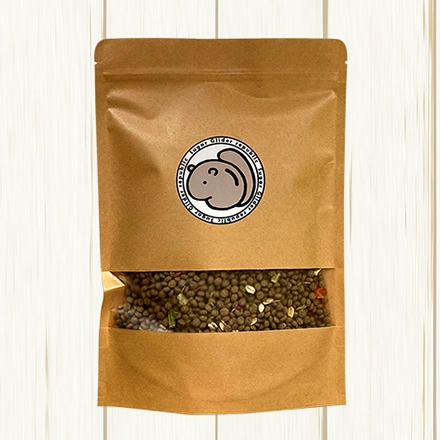 フクロモモンガのごはん