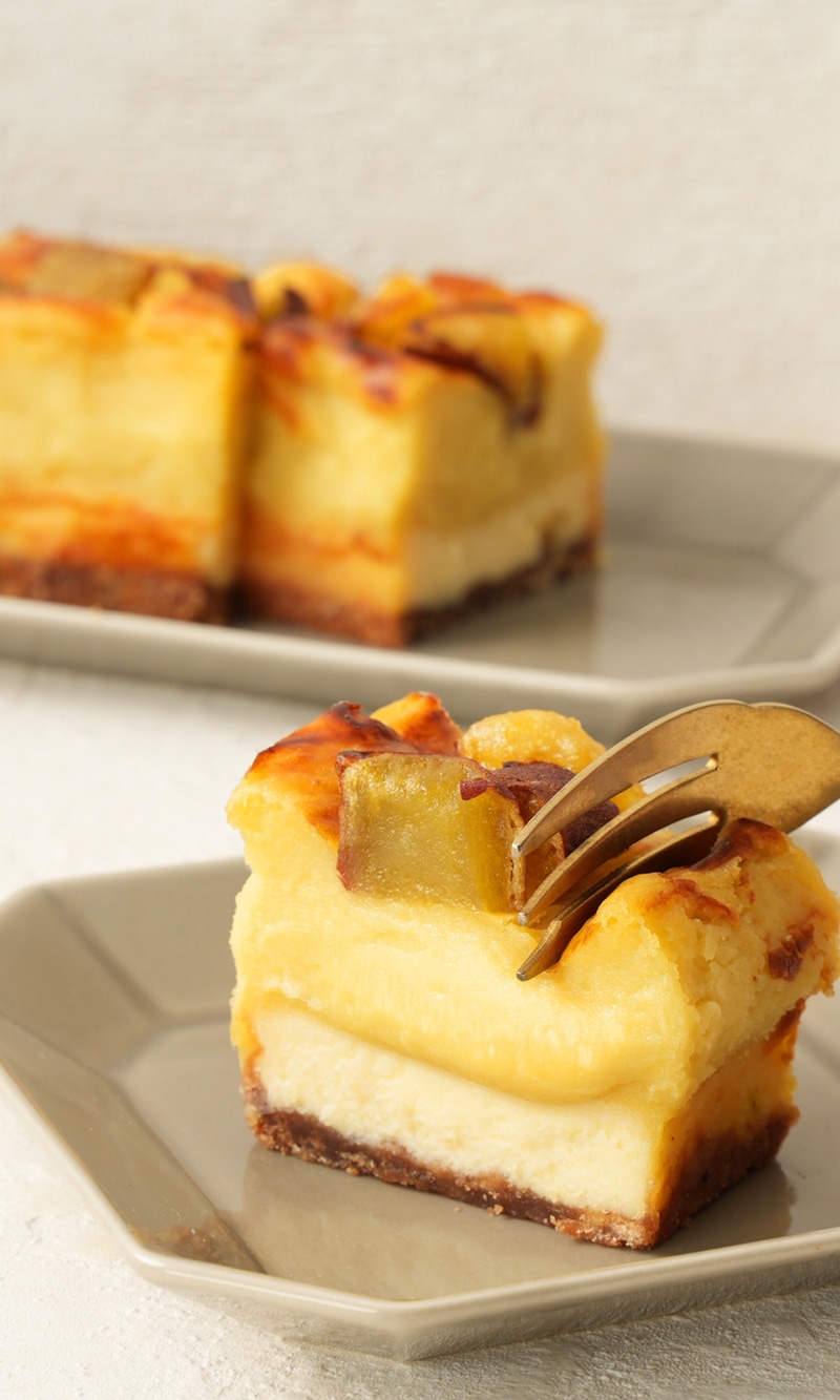 >四層の和芋チーズケーキ