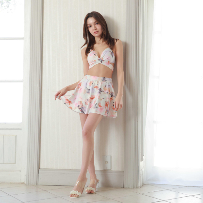 スプリングフラワークロッシーワイヤービキニ