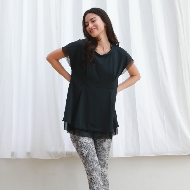 UVカットタック入りメッシュフレアTシャツ