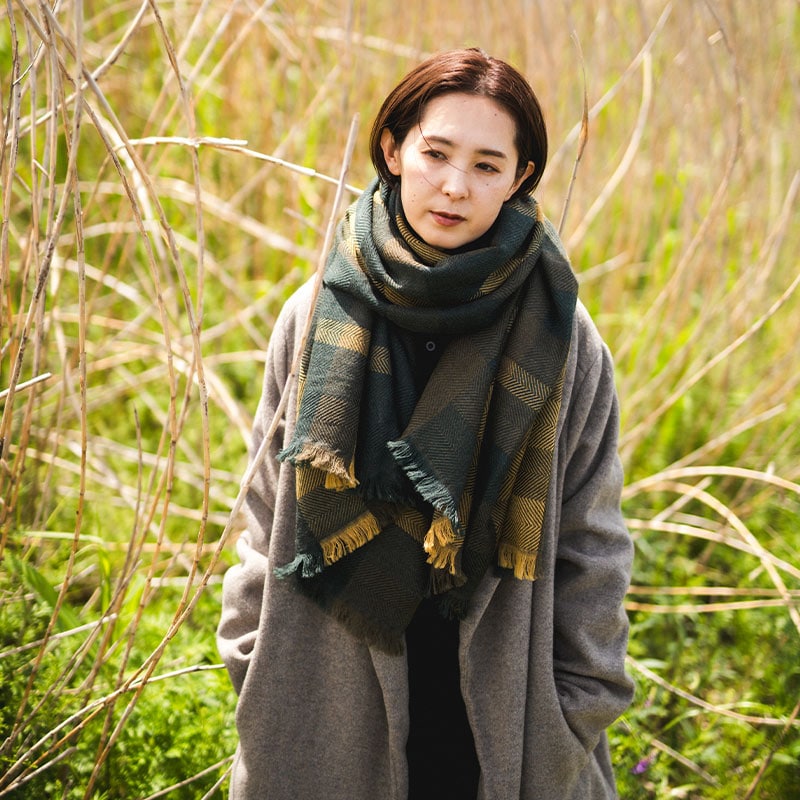 AYA WOOL SHAWL mosaic panelの写真