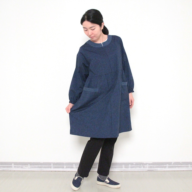 小縞スモックモデル写真