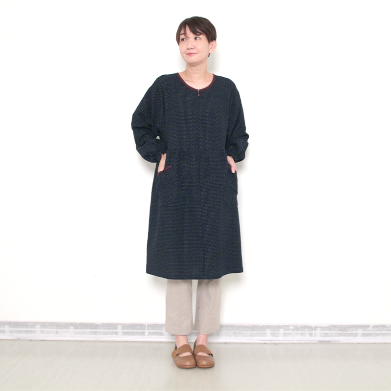 薄小絣調スモックモデル写真