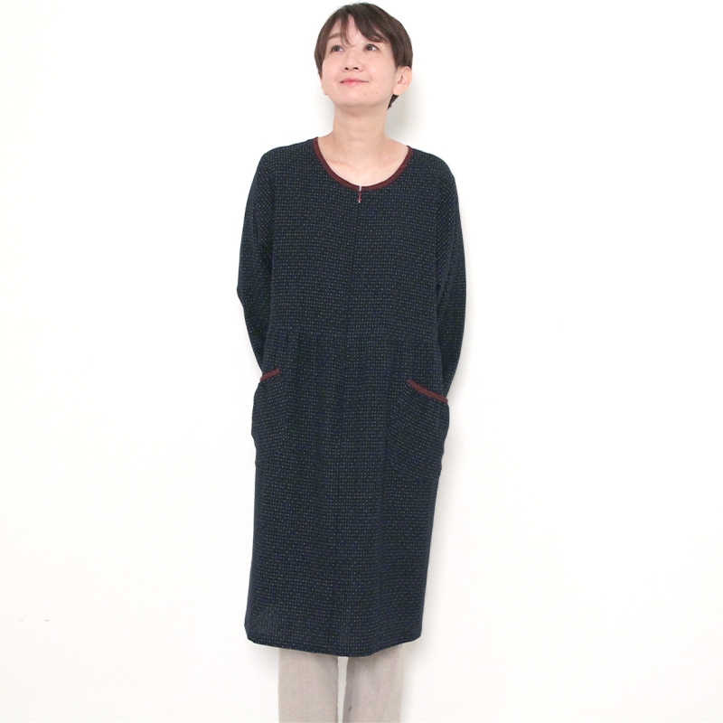 薄小絣調スモックモデル写真