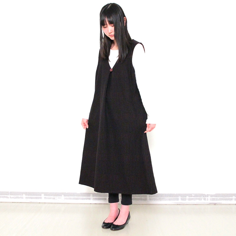 彩藍 光珠ジャンパースカート 黒