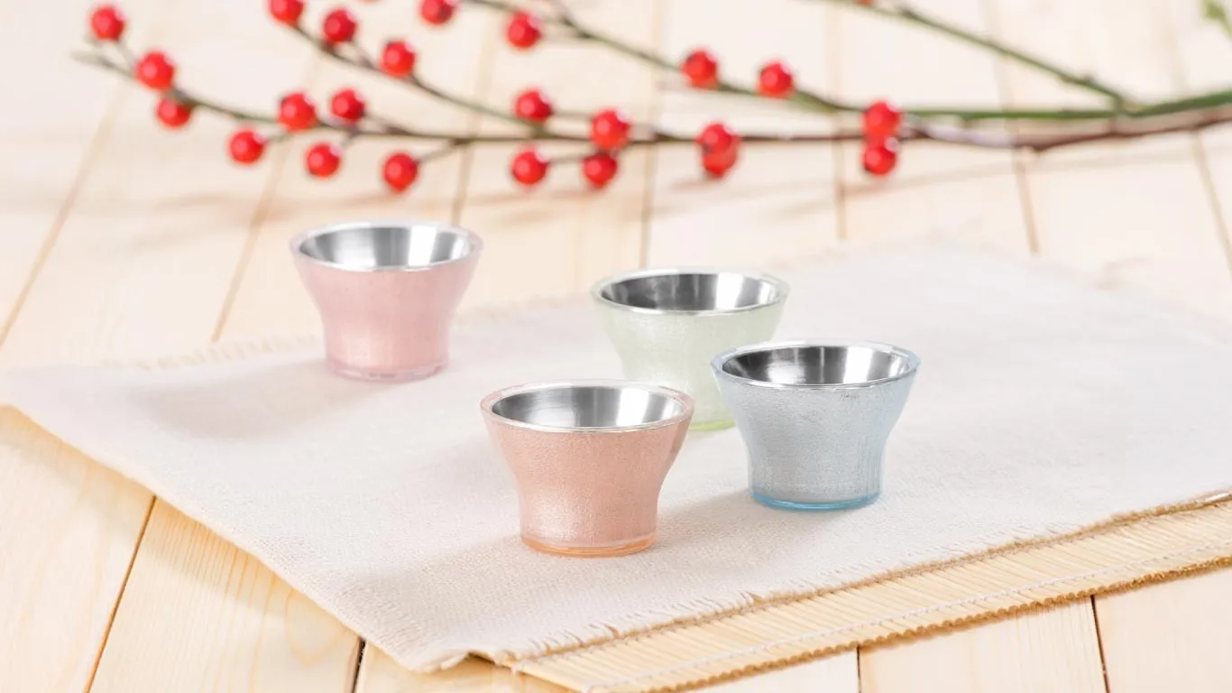 水生活製作所の純銅製ぐいのみ「美山銅器」シリーズ