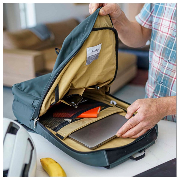 展示品/アウトレット販売 Henty Urban Backpack (Refurbished)