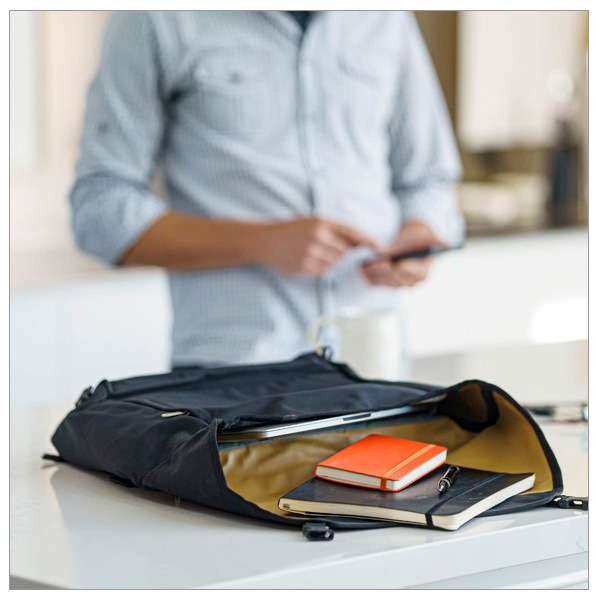 Ÿ���ʡ������ȥ�å����� Henty Urban Messenger (Refurbished)