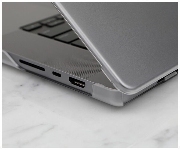 moshi iGlaze (for MacBook Pro 16inch) 