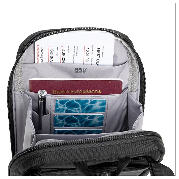Pacsafe RFID������ �ƥå��������ܥǥ� (12970385)