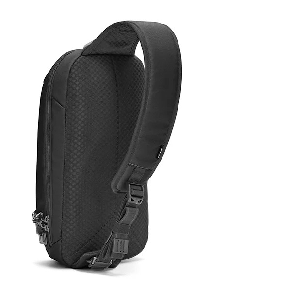 【新品未使用】TOUGH ブラックバックパック 2wayタイプ Pacsafe Vテックスリング (バイブ 325) (12970371) 窃盗 盗難防止機能