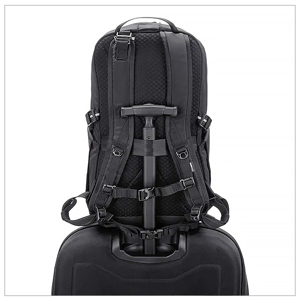 Pacsafe V24 �Хå��ѥå�  (12970389)