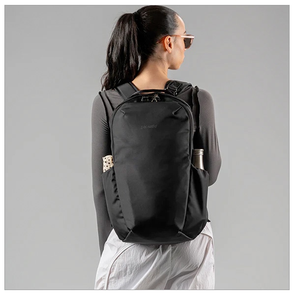 Pacsafe V24 �Хå��ѥå�  (12970389)