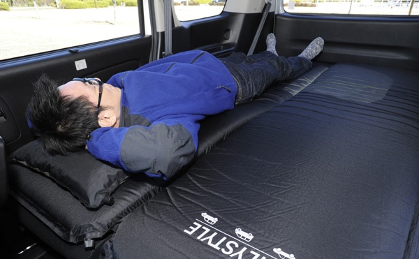 オンリースタイル 車中泊専用マット 2枚セット カー用品 ベッド エアーマット