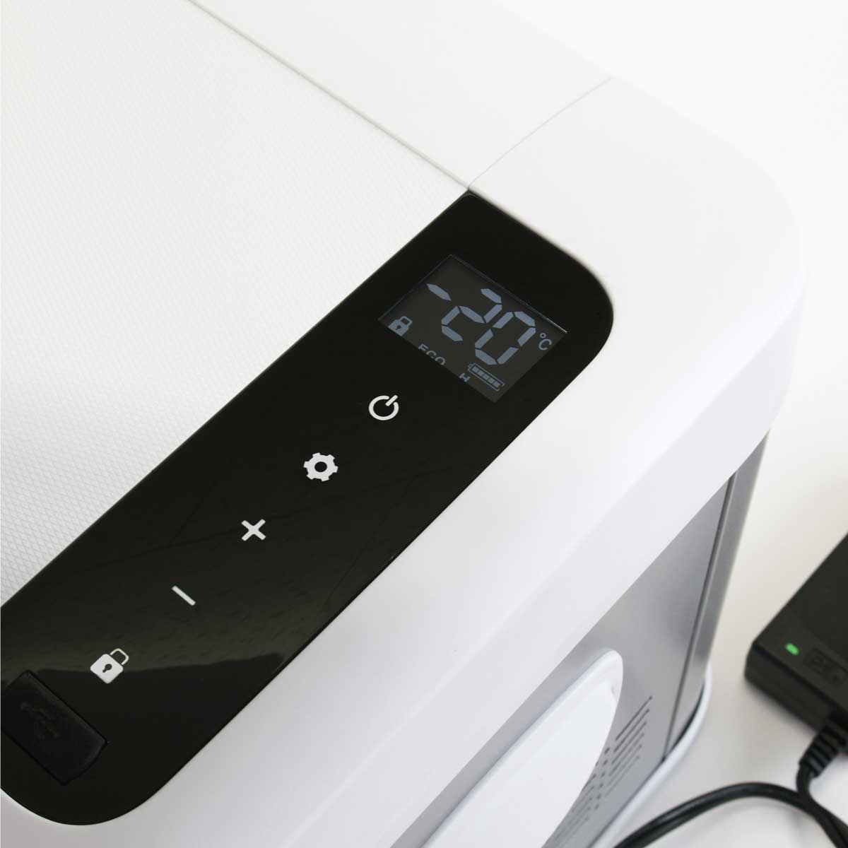 富士倉 ポータブル冷凍冷蔵庫 フリザクス 18L (20度~マイナス20度) FFB-18L シルバー 富士倉 ポータブル冷凍冷蔵庫 フリザクス (20度~マイナス20度) (30L