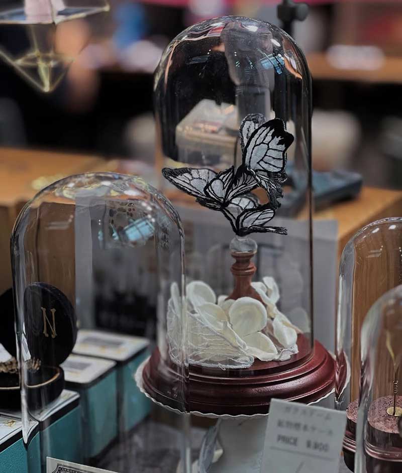 ガラスドーム　メダイヨン　アンティーク　 お値引き中！ ガラスドーム メダイヨン アンティーク お値引き中！