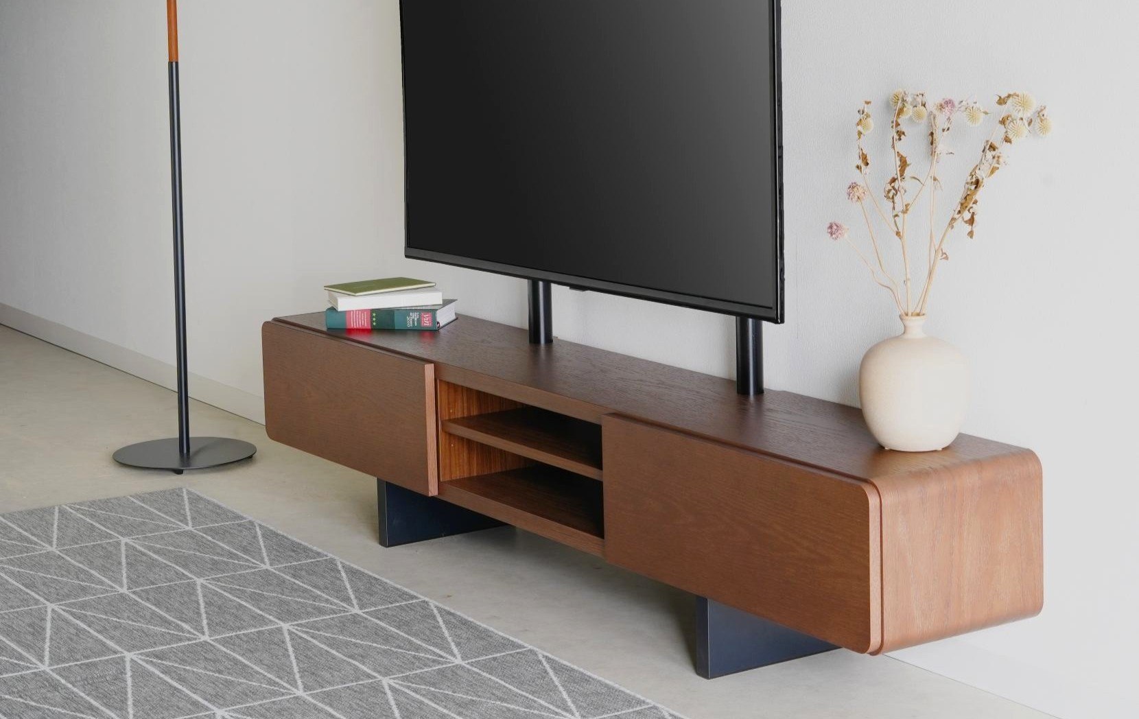 テレビボード セール テレビ台 セール  sale セール 壁掛けテレビ 壁掛け ナチュラル ブラウン ホワイトオーク ウォールナット 木製 国産 お掃除ロボ お掃除ロボット マンション 省スペース マンション 2人暮らし 3人暮らし 核家族 かわいい おしゃれ