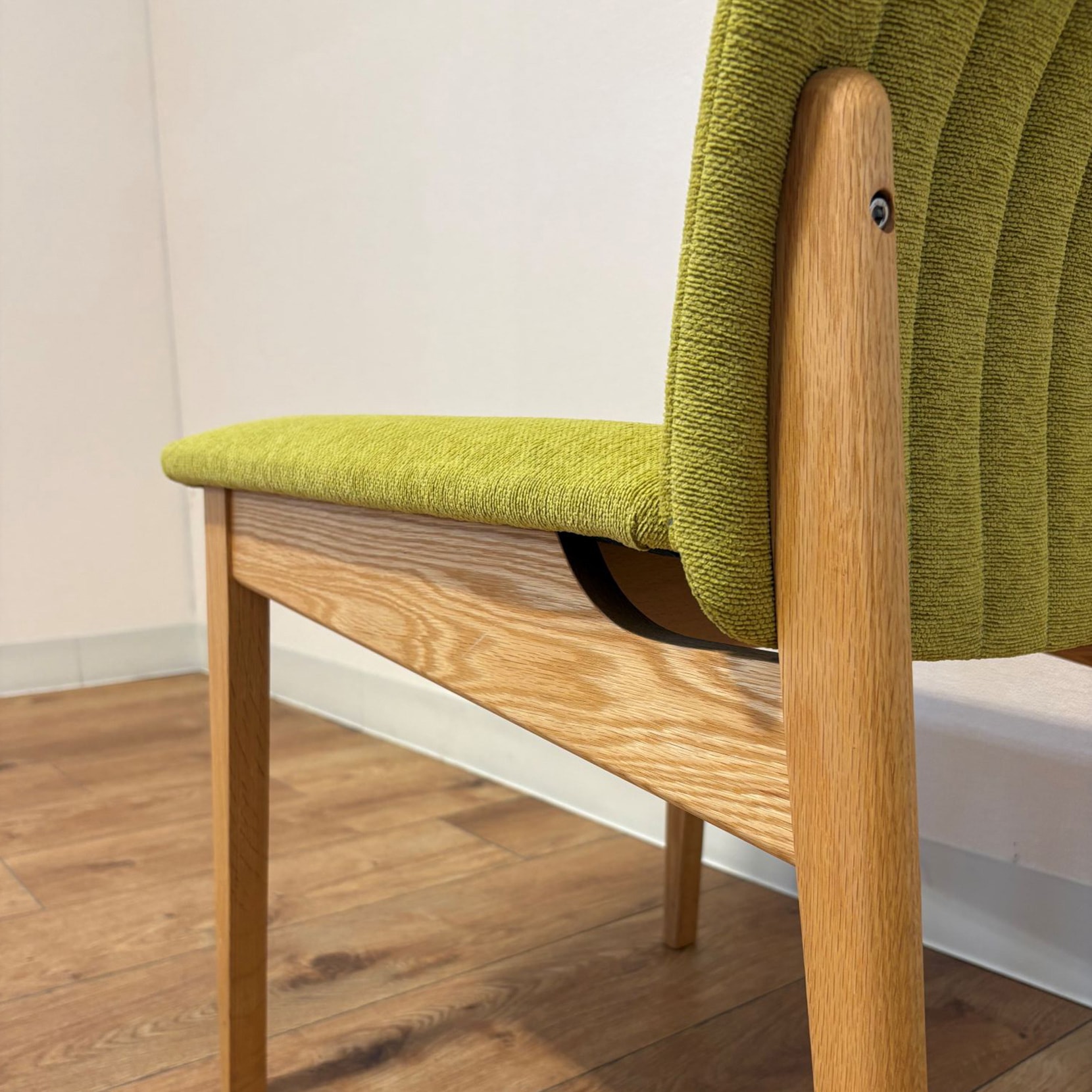 ミラージュ チェア | mirage | モリタインテリア工業 通販サイト