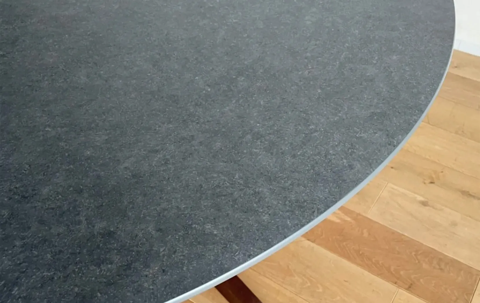 ミラージュ テーブル140cm 突板天板 | mirage | モリタインテリア工業