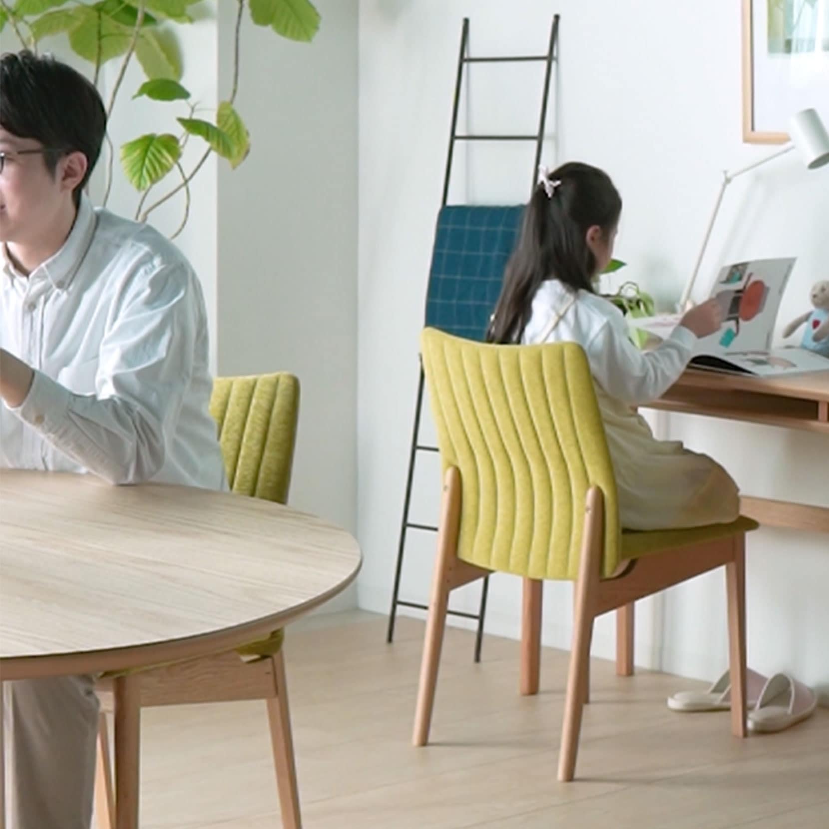 オランジュ デスク 学習机 豆型 リビングデスク 机 木製 リビング学習, リビング学習机 子供机 子供デスク 小学生 学習机 コンパクトデスク コンパクト学習机 リビング家具 新生活 家具 新生活 デスク 北欧デスク ナチュラルデスク 天然木デスク 日本製家具 国産家具