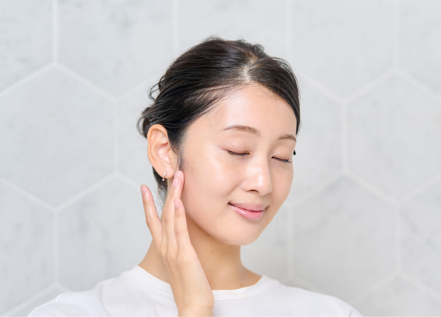 紫外線予報 メイクを守るUVスプレー 60g