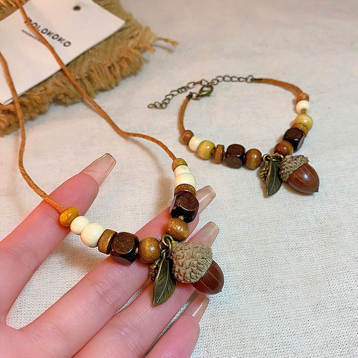 VeroMan BIJOU＋ ロングネックレス ネックレス 木の実チャームビス