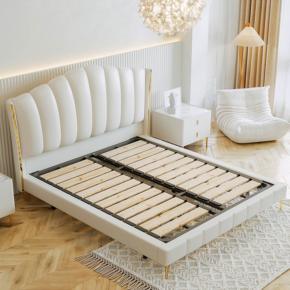 VeroMan レザー ベッド フレーム ゴールド脚 ティアラシルエット 立体