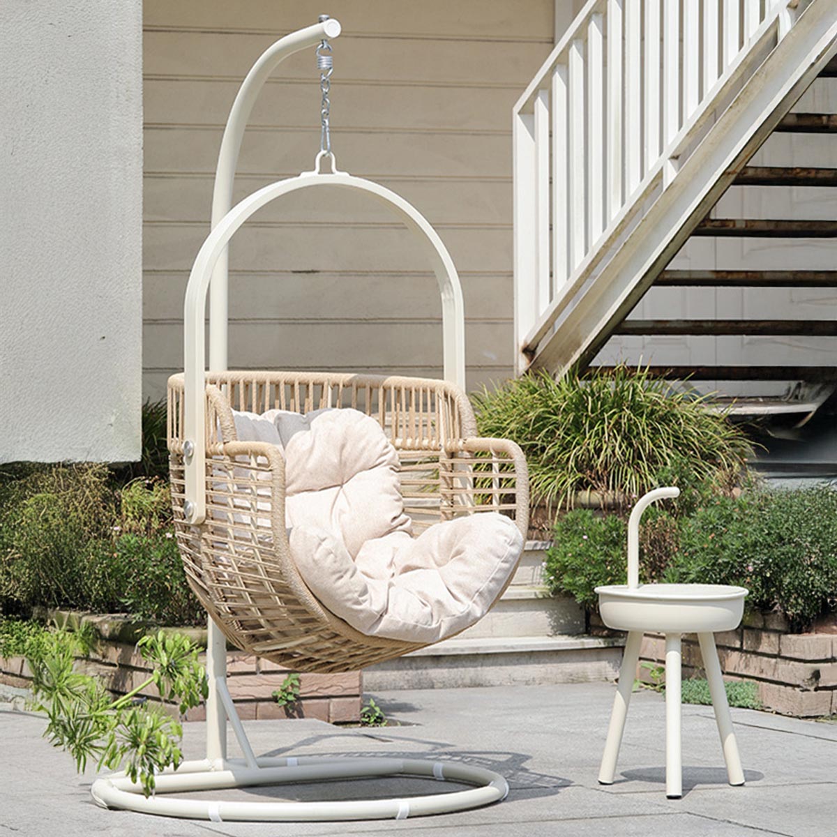 ホワイト アイアンハンギングチェア オーバル型 ホワイト アイアンハンギングチェア オーバル型 ホワイト アイアン