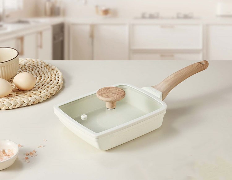 会員登録で500ポイント／【公式販売店】 CAROTE（カローテ